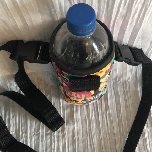 Colorful Kitties 7.5" travel water bottle holder w/crossbody strap & belt loop - Picture 9 of 12